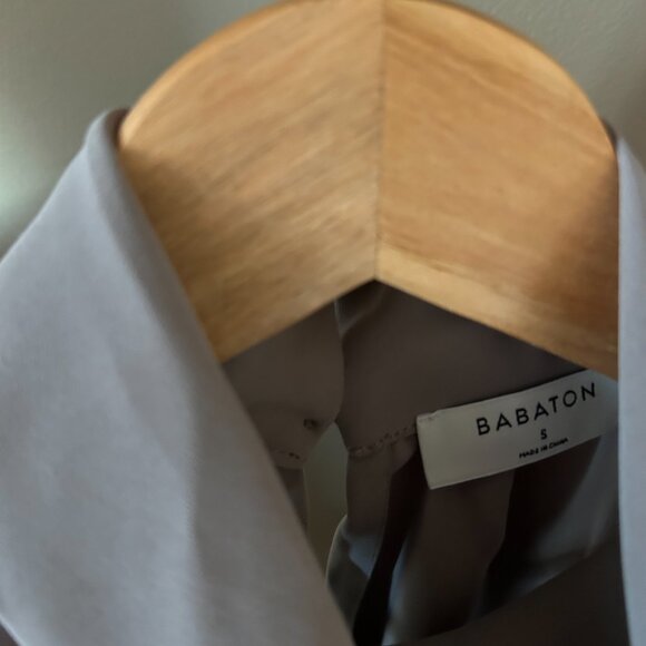 Taupe Babaton Sleeveless Blouse - Picture 3 of 4